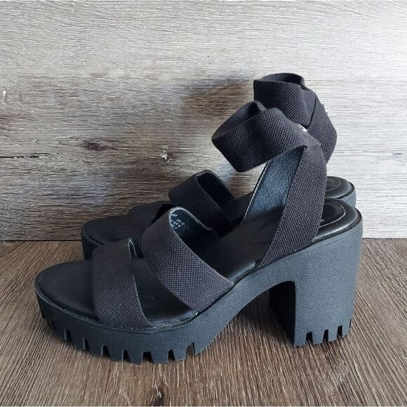 Madden NYC Women's Lug Heel Sandals size 10 - Picture 4 of 8